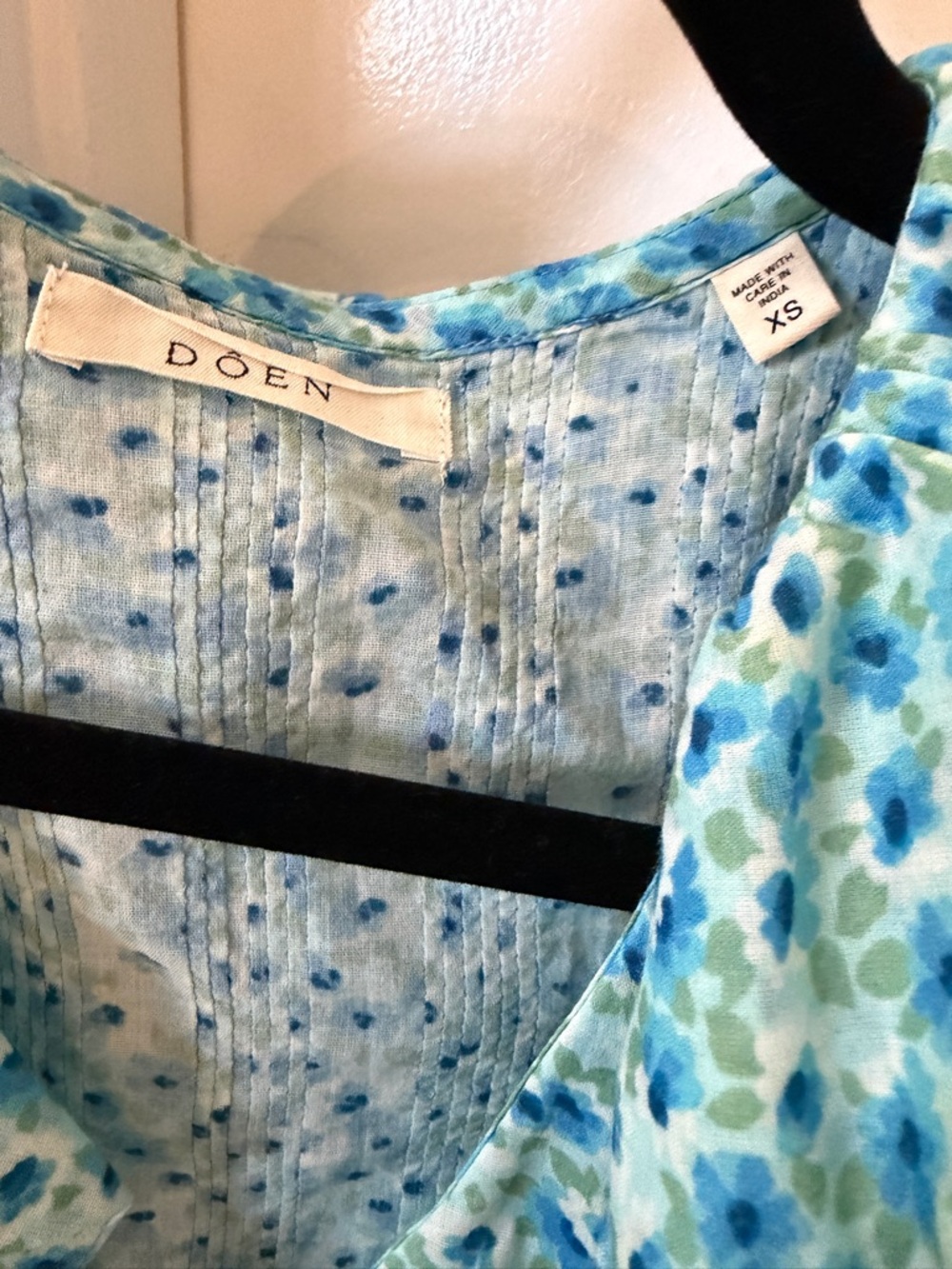 Doen Henri Blue Daisy Fields Floral Ruffle Blouse XS - Picture 7 of 8